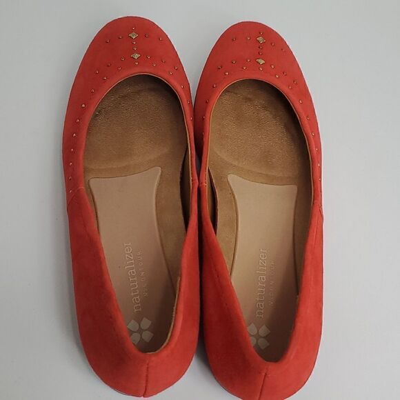Naturalizer Joana Red Studded Leather Comfort Flats Size 9N - Picture 7 of 11